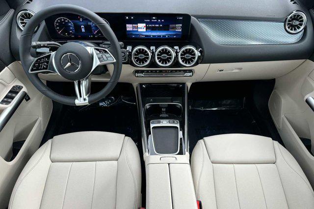 new 2025 Mercedes-Benz GLA 250 car, priced at $48,795