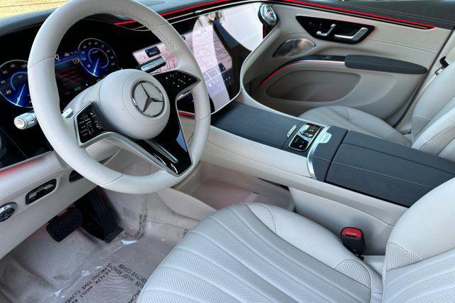 new 2025 Mercedes-Benz EQS 450 car, priced at $114,015