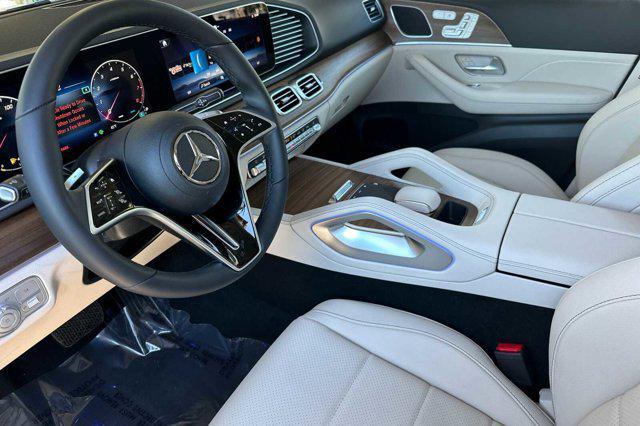 new 2025 Mercedes-Benz GLE 350 car, priced at $63,610