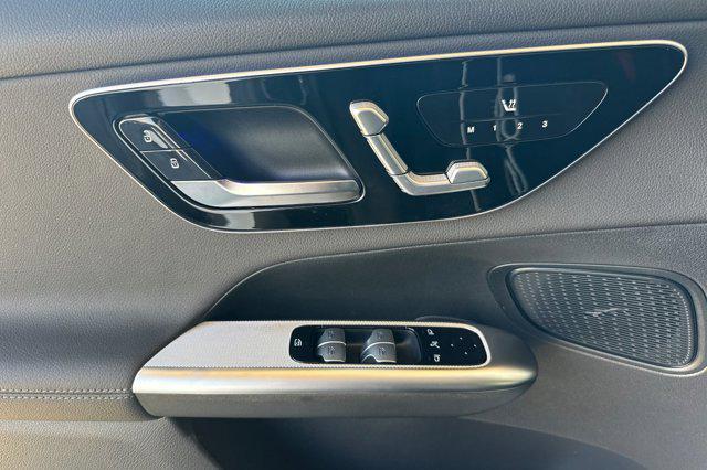 new 2025 Mercedes-Benz GLC 350e car, priced at $63,395