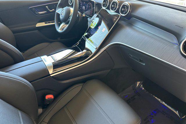 new 2025 Mercedes-Benz GLC 350e car, priced at $63,395