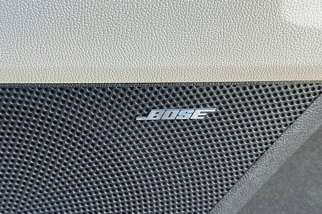used 2022 Kia Sorento Plug-In Hybrid car, priced at $30,999