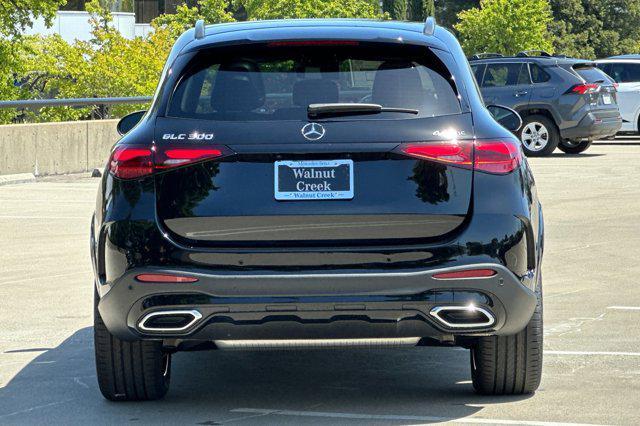 new 2025 Mercedes-Benz GLC 300 car, priced at $59,570