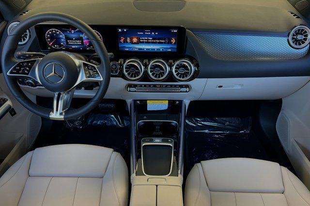 new 2025 Mercedes-Benz GLA 250 car, priced at $47,845