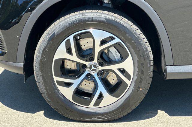new 2025 Mercedes-Benz GLC 350e car, priced at $63,195