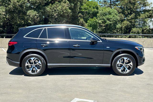 new 2025 Mercedes-Benz GLC 350e car, priced at $63,195
