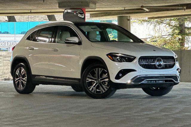 new 2025 Mercedes-Benz GLA 250 car, priced at $47,685