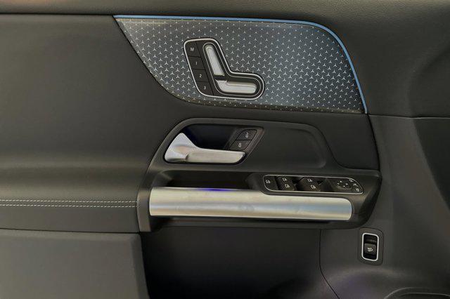 new 2025 Mercedes-Benz GLA 250 car, priced at $47,685