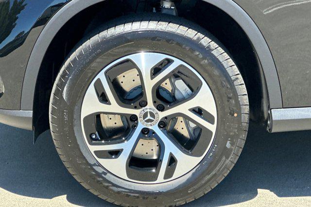 new 2025 Mercedes-Benz GLC 350e car, priced at $61,245