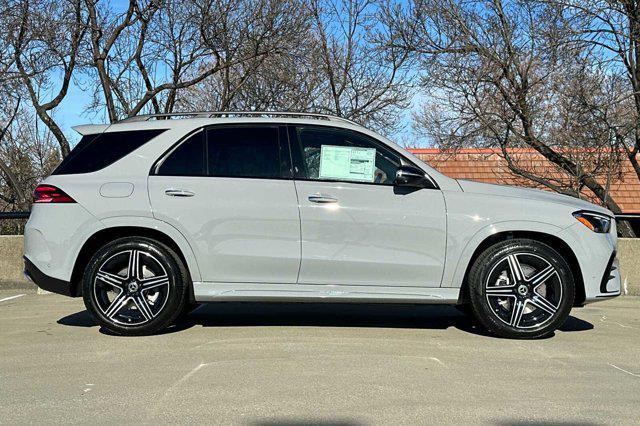 new 2025 Mercedes-Benz GLE 450 car, priced at $83,700