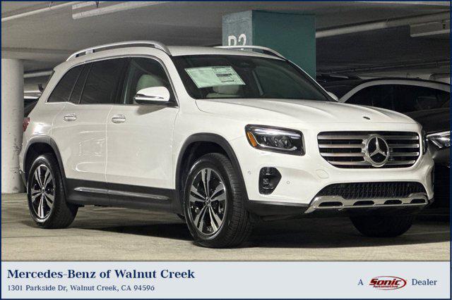 new 2025 Mercedes-Benz GLB 250 car, priced at $47,145
