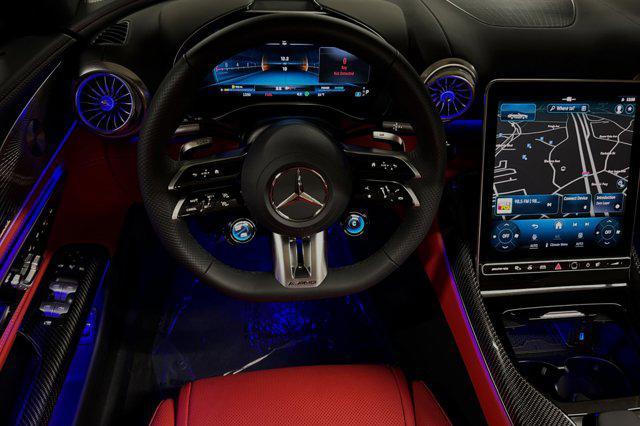 new 2025 Mercedes-Benz AMG SL 43 car, priced at $119,630