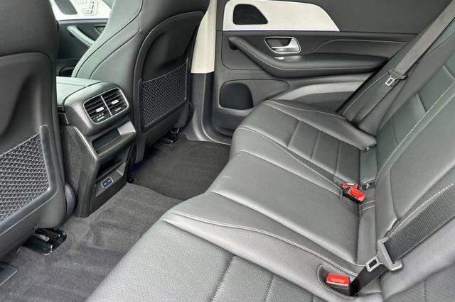 new 2025 Mercedes-Benz GLE 350 car, priced at $70,365