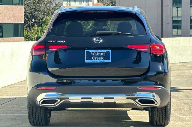 new 2025 Mercedes-Benz GLC 300 car, priced at $52,445