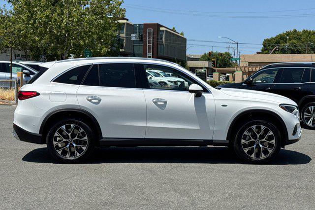 new 2025 Mercedes-Benz GLC 350e car, priced at $61,895