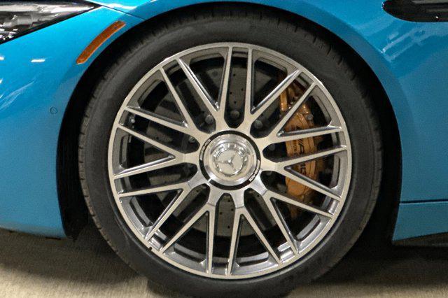 new 2025 Mercedes-Benz AMG SL 63 car, priced at $223,895