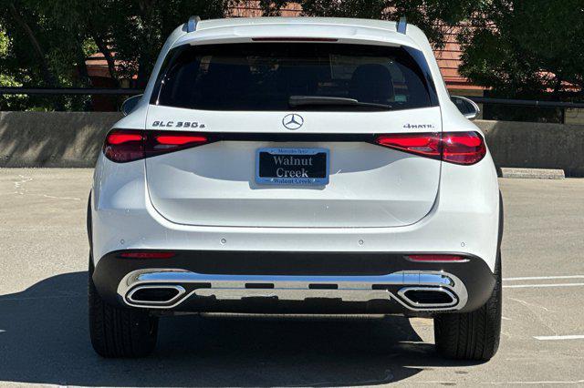 new 2025 Mercedes-Benz GLC 350e car, priced at $61,895