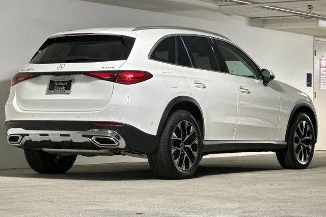 new 2025 Mercedes-Benz GLC 350e car, priced at $64,225