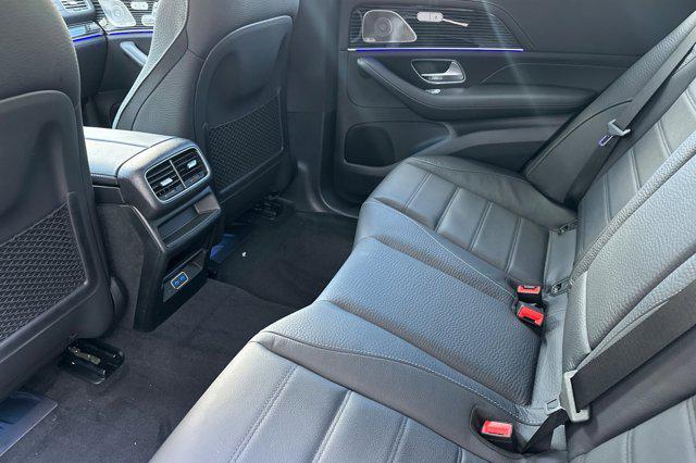 new 2025 Mercedes-Benz GLE 450e car, priced at $83,715