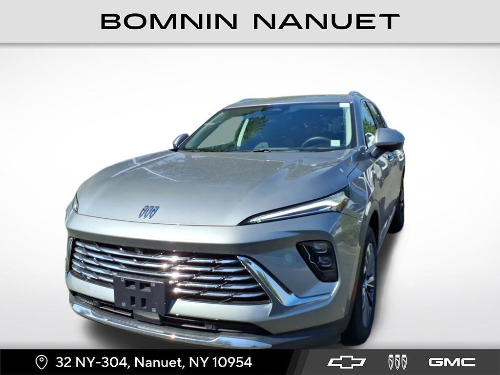 used 2025 Buick Envision car, priced at $34,490