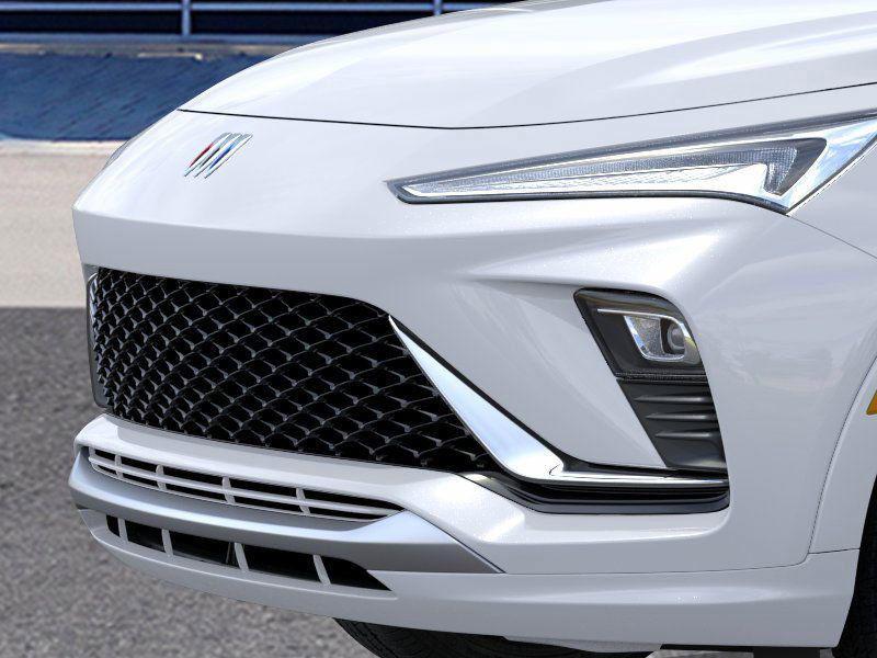 new 2025 Buick Envista car, priced at $29,185
