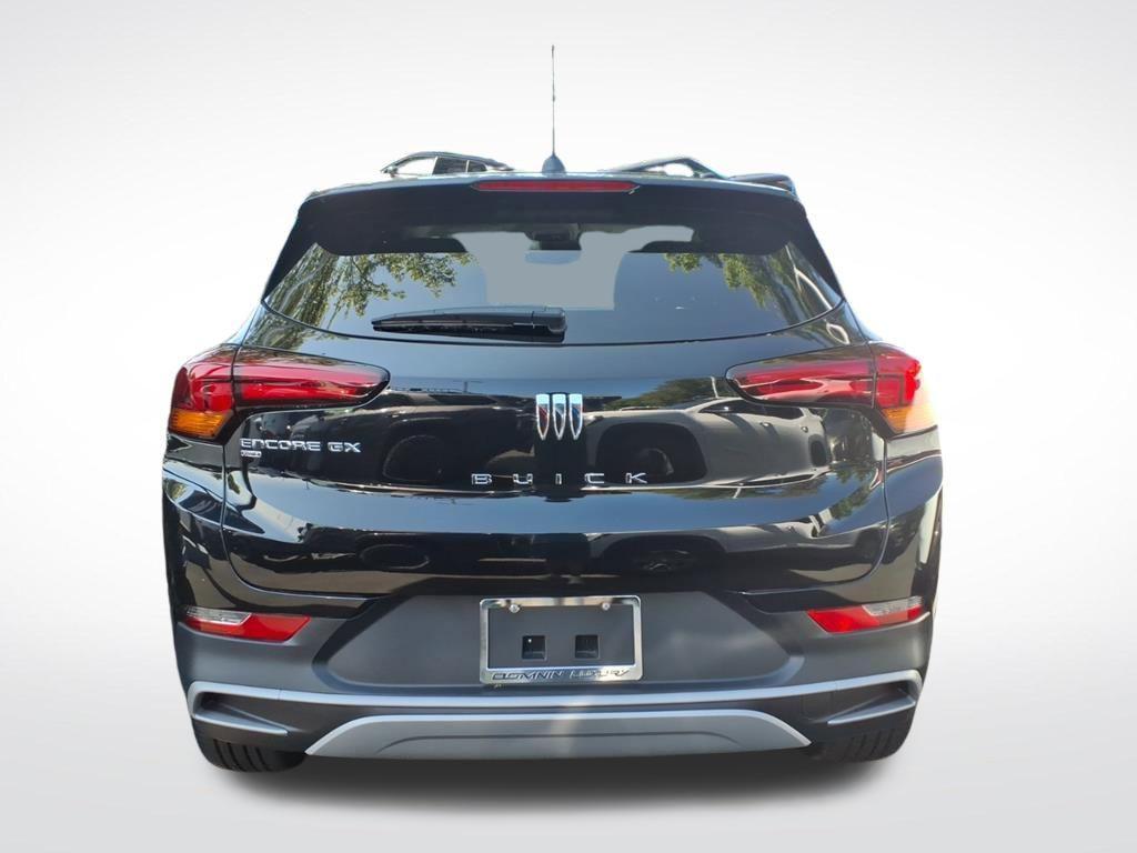 used 2025 Buick Encore GX car, priced at $25,990