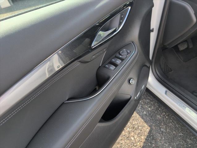 used 2024 Buick Envision car, priced at $36,490