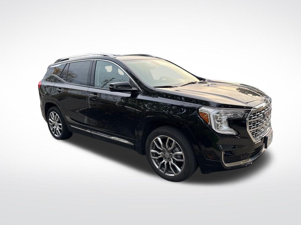 used 2023 GMC Terrain car, priced at $27,990