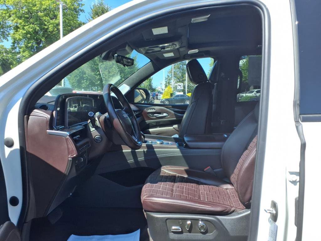 used 2022 Cadillac Escalade car, priced at $69,990