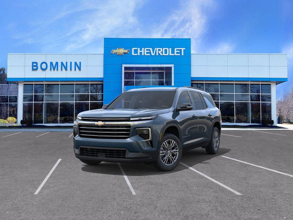 new 2025 Chevrolet Traverse car, priced at $43,410