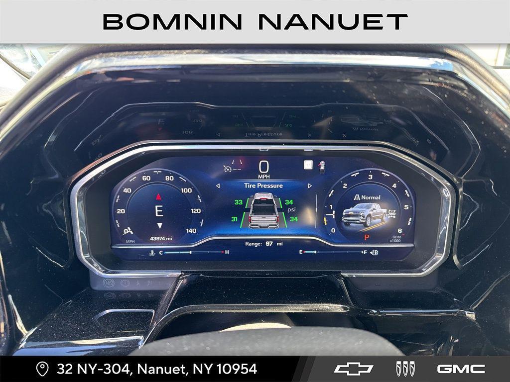 used 2022 Chevrolet Silverado 1500 car, priced at $42,990