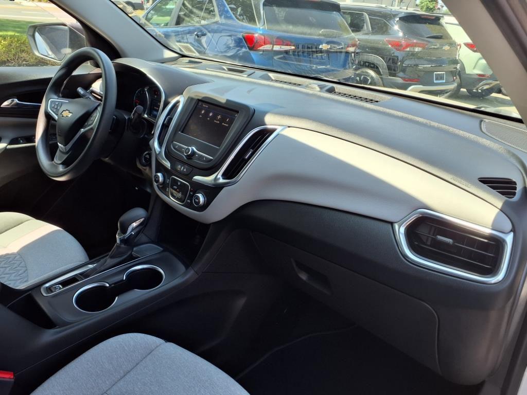 used 2022 Chevrolet Equinox car, priced at $17,990