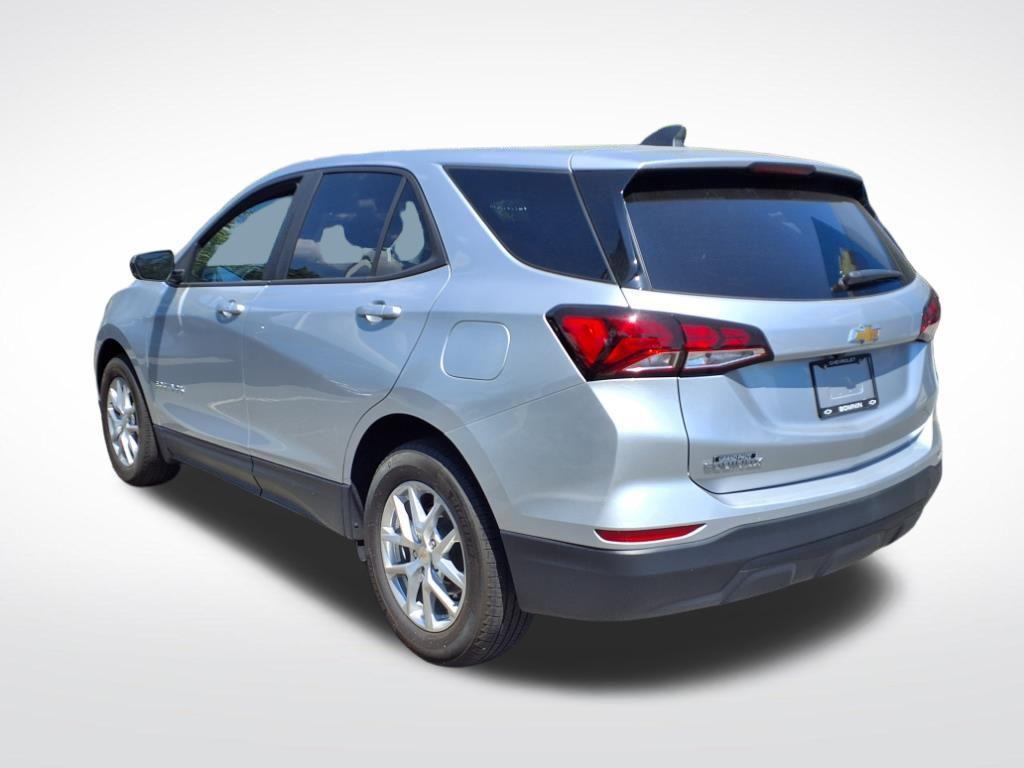used 2022 Chevrolet Equinox car, priced at $17,990