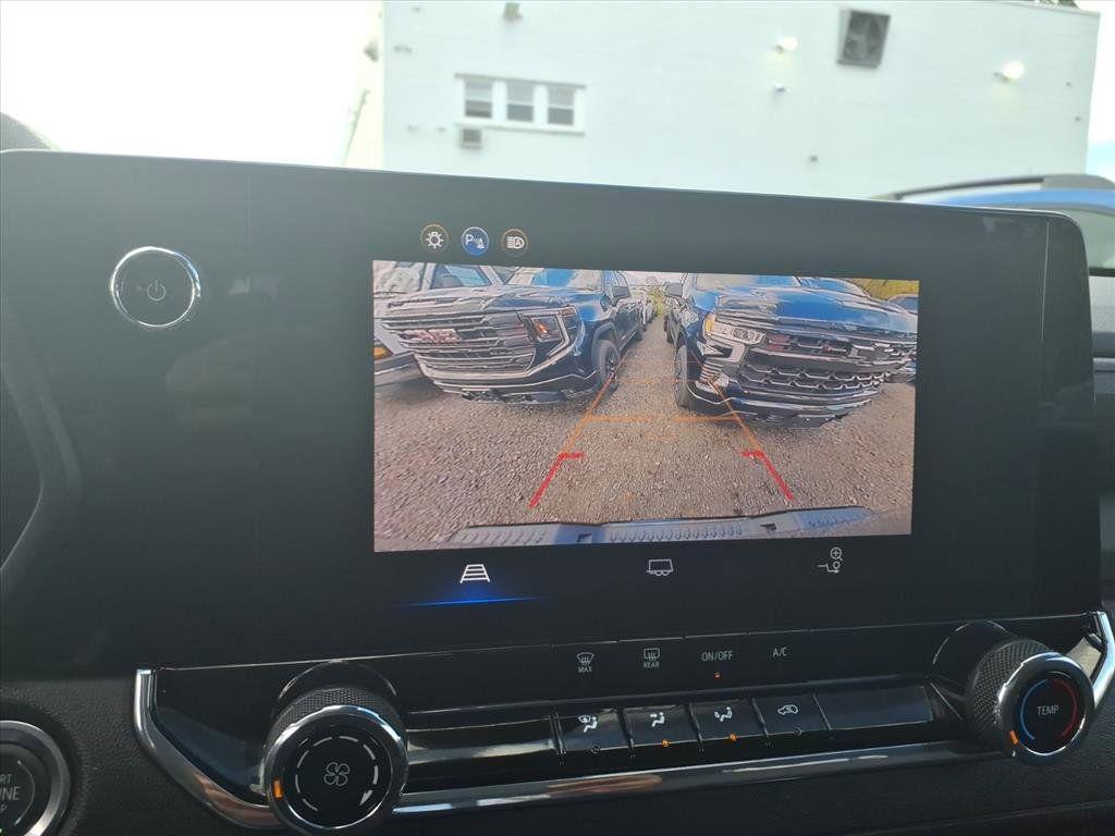 used 2025 Chevrolet Colorado car