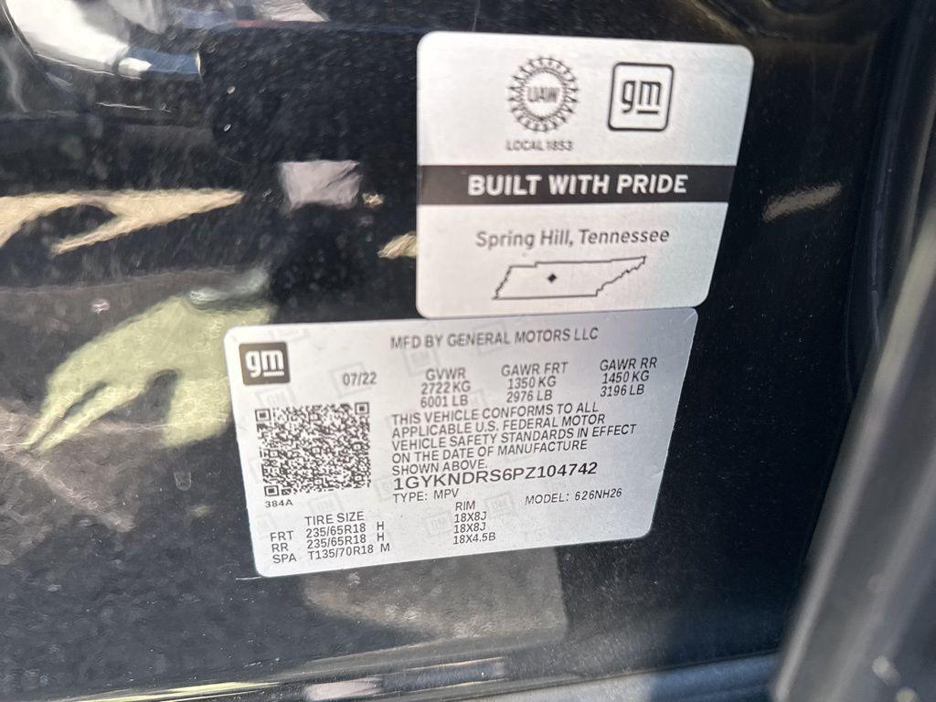 used 2023 Cadillac XT5 car, priced at $30,490