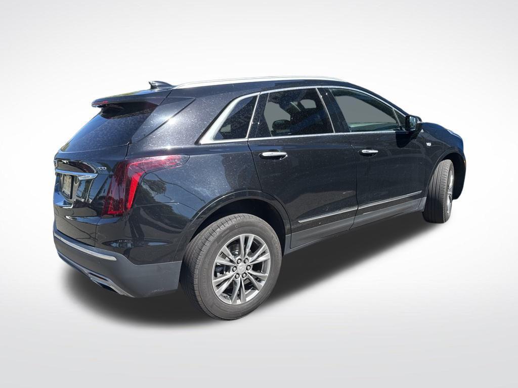 used 2023 Cadillac XT5 car, priced at $30,490