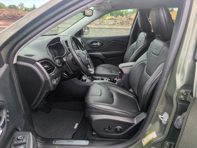 used 2020 Jeep Cherokee car, priced at $19,990