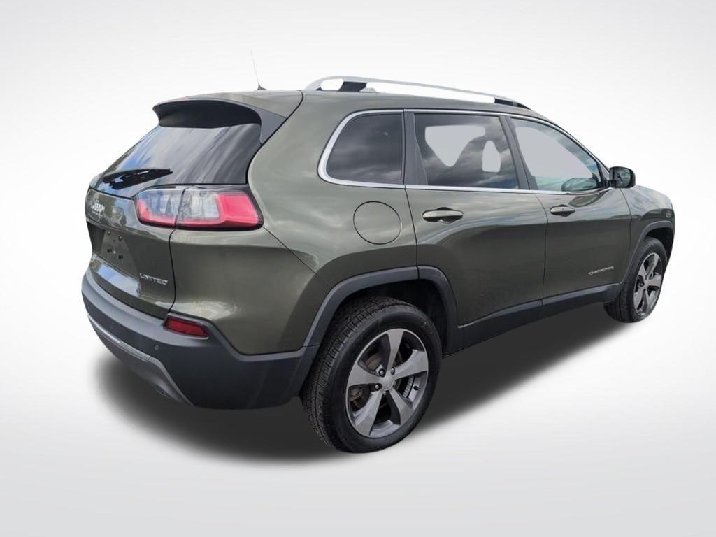 used 2020 Jeep Cherokee car, priced at $18,490