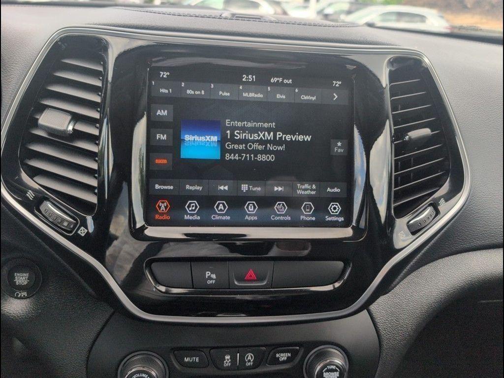 used 2020 Jeep Cherokee car, priced at $18,490