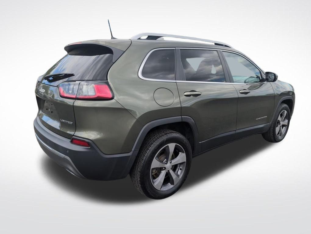 used 2020 Jeep Cherokee car, priced at $17,990