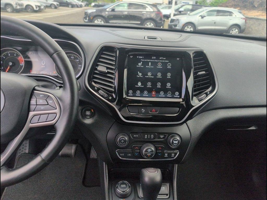 used 2020 Jeep Cherokee car, priced at $17,990