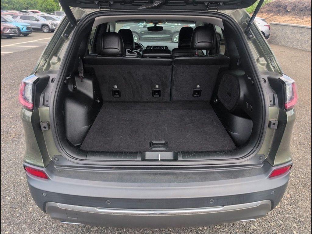 used 2020 Jeep Cherokee car, priced at $17,990
