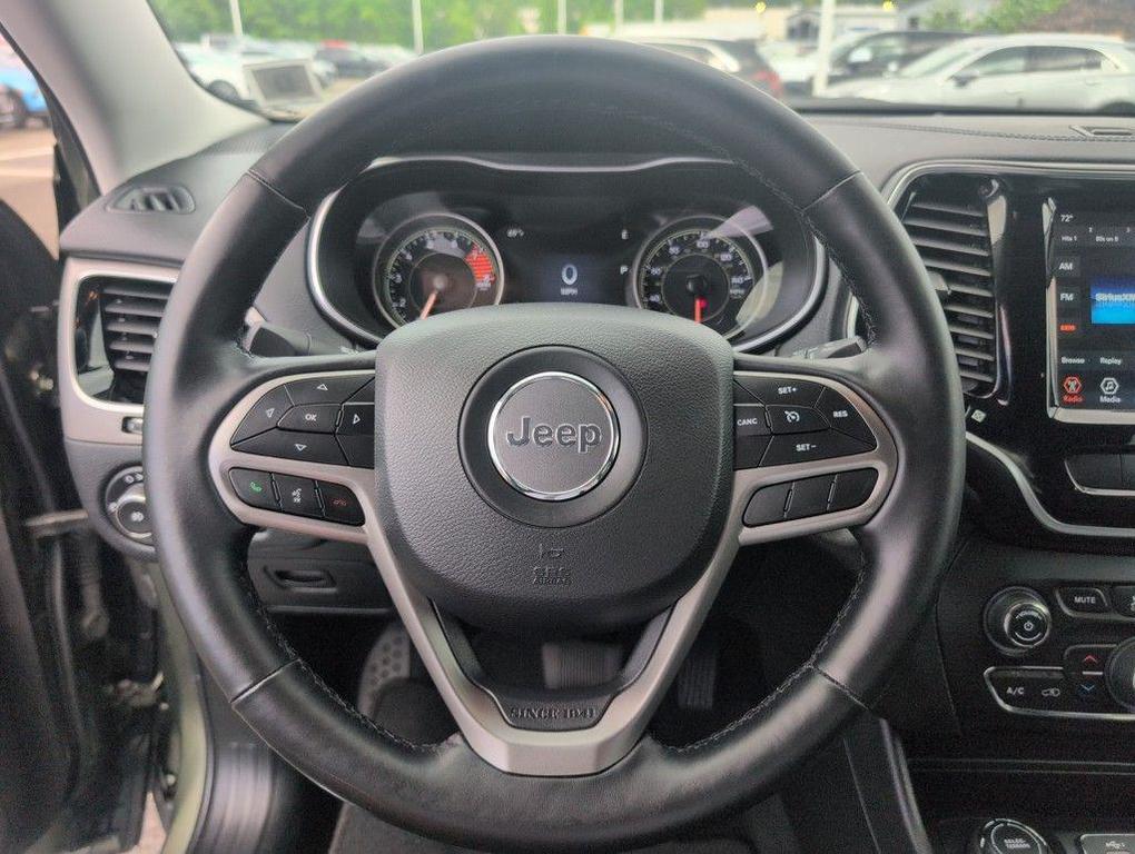 used 2020 Jeep Cherokee car, priced at $17,990