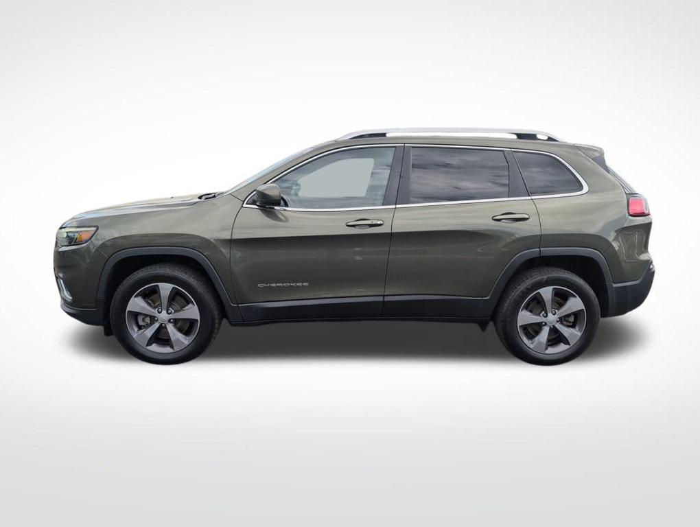 used 2020 Jeep Cherokee car, priced at $17,990