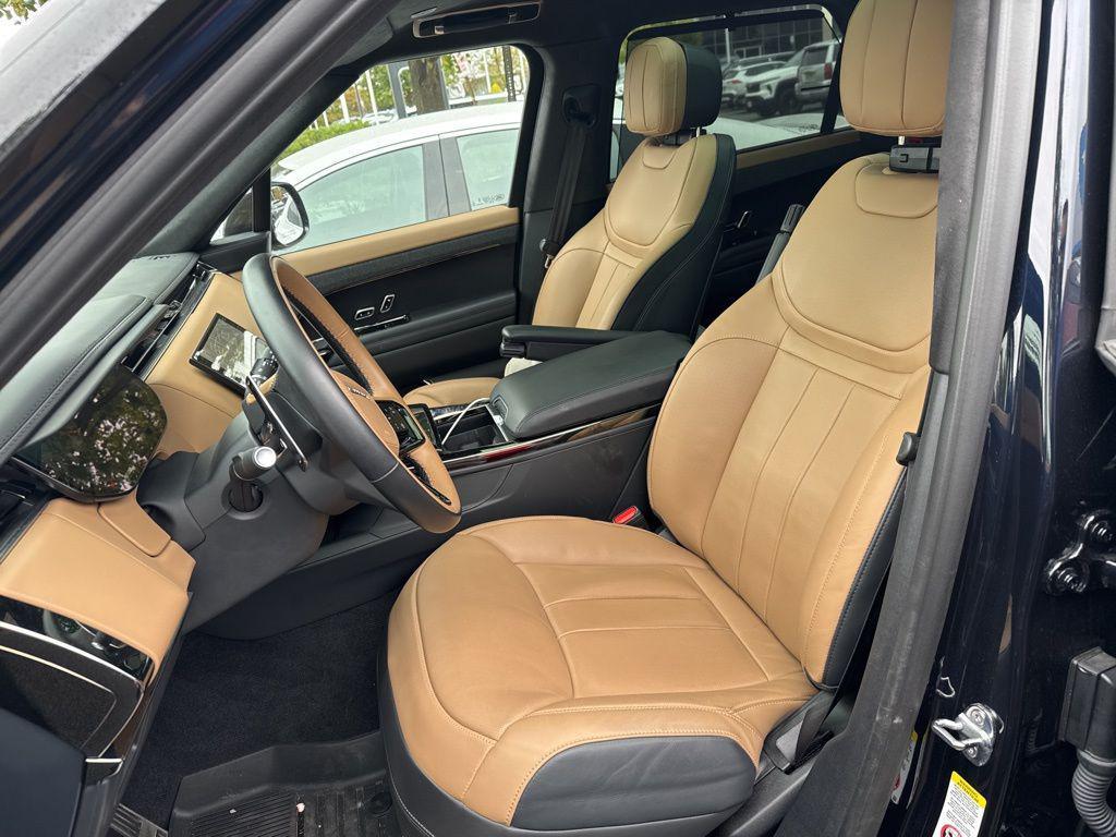used 2025 Land Rover Range Rover Sport car, priced at $109,490