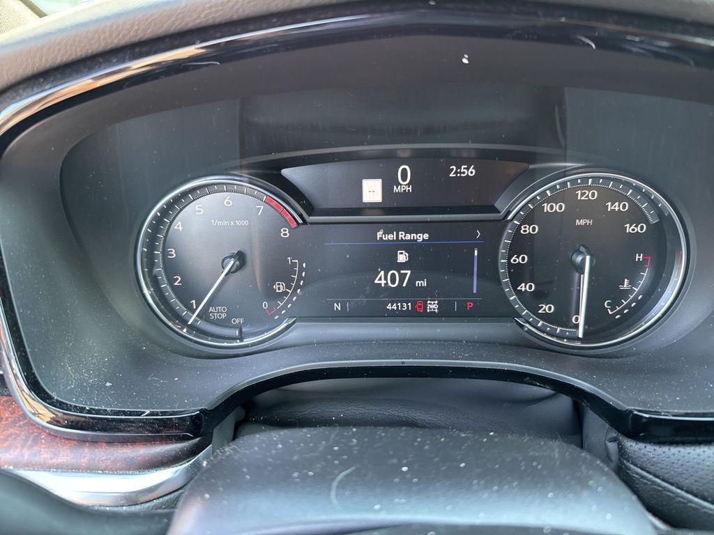 used 2022 Cadillac XT5 car, priced at $28,990