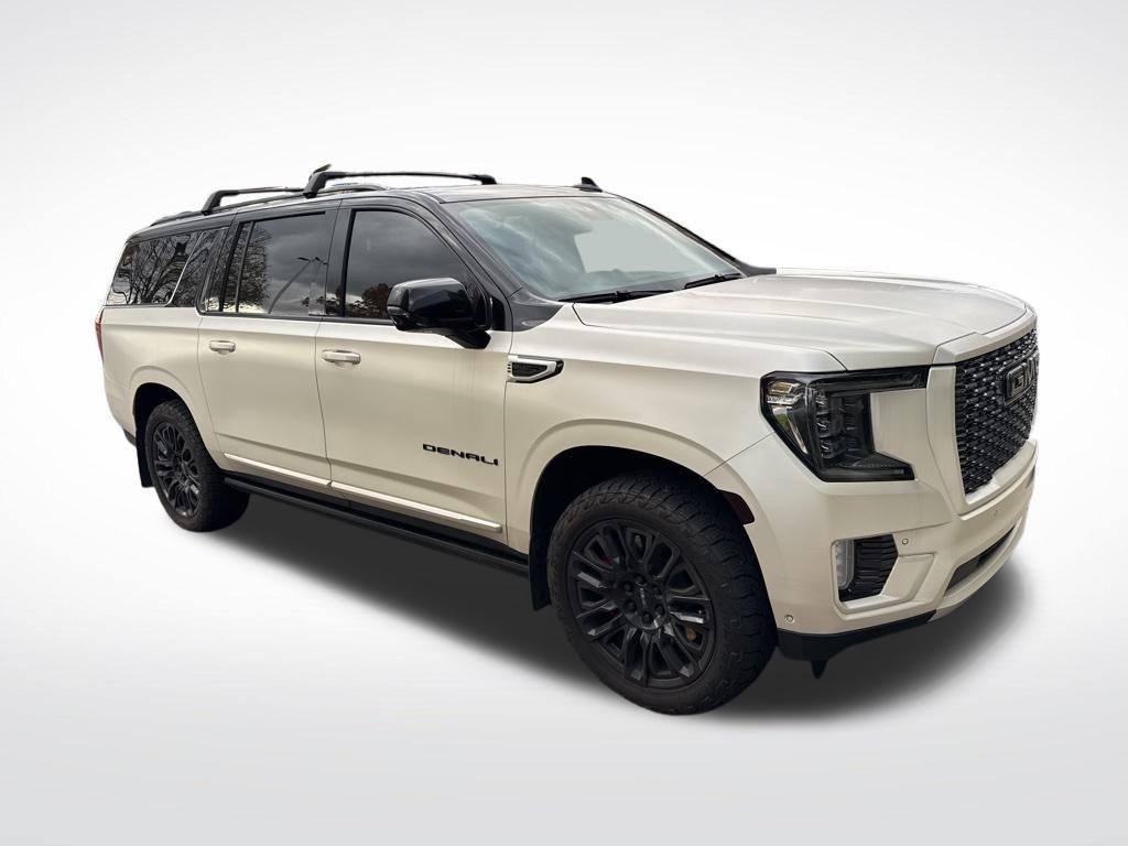 used 2023 GMC Yukon XL car, priced at $74,990