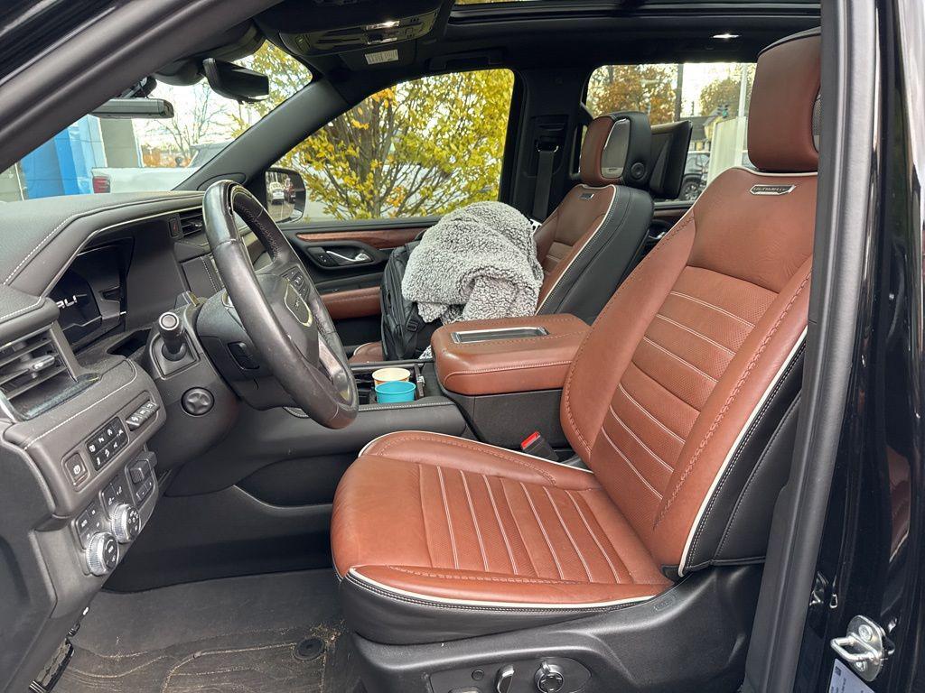 used 2023 GMC Yukon XL car, priced at $74,990