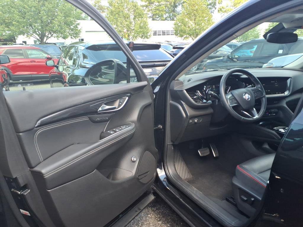 used 2022 Buick Envision car, priced at $24,490