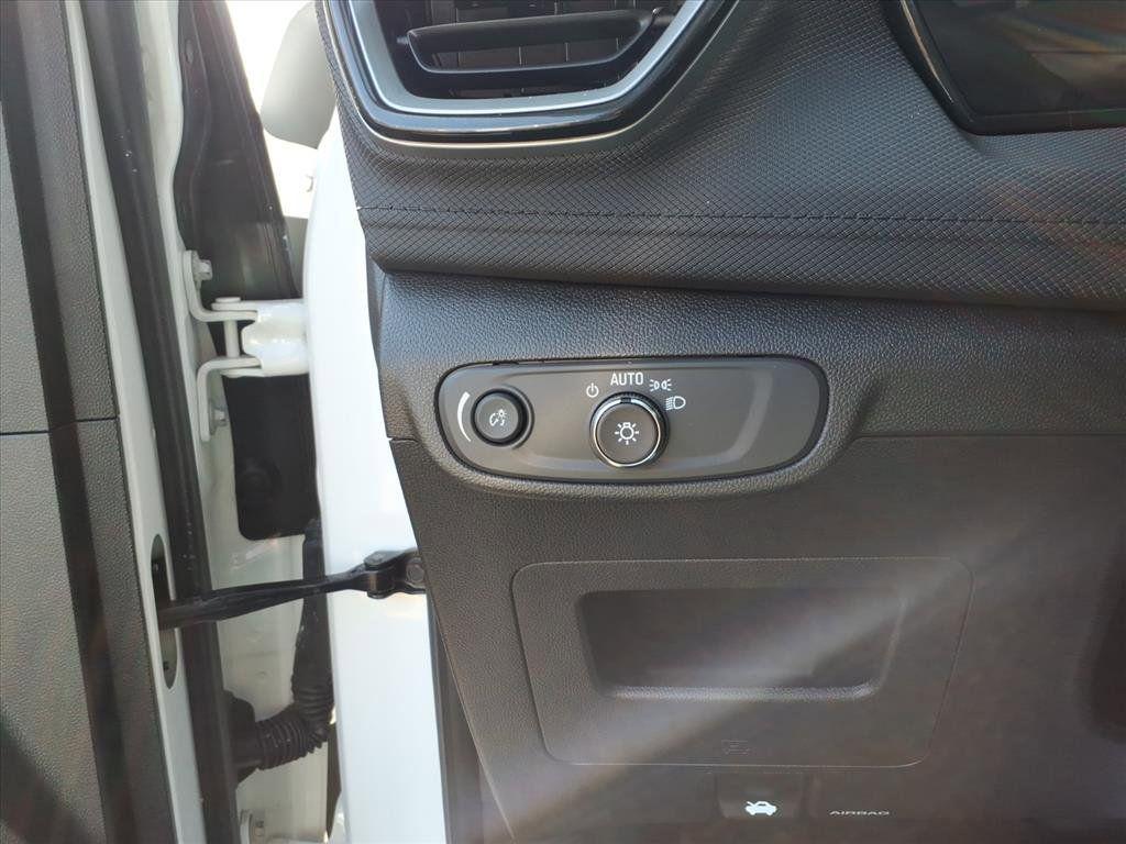 used 2025 Chevrolet TrailBlazer car, priced at $27,990